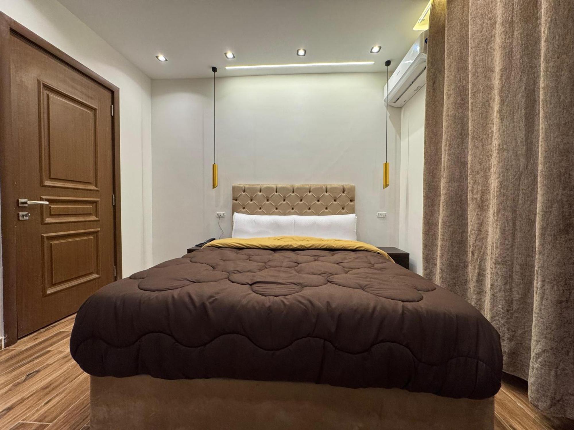 New White Pyramids Inn Ghatati Экстерьер фото