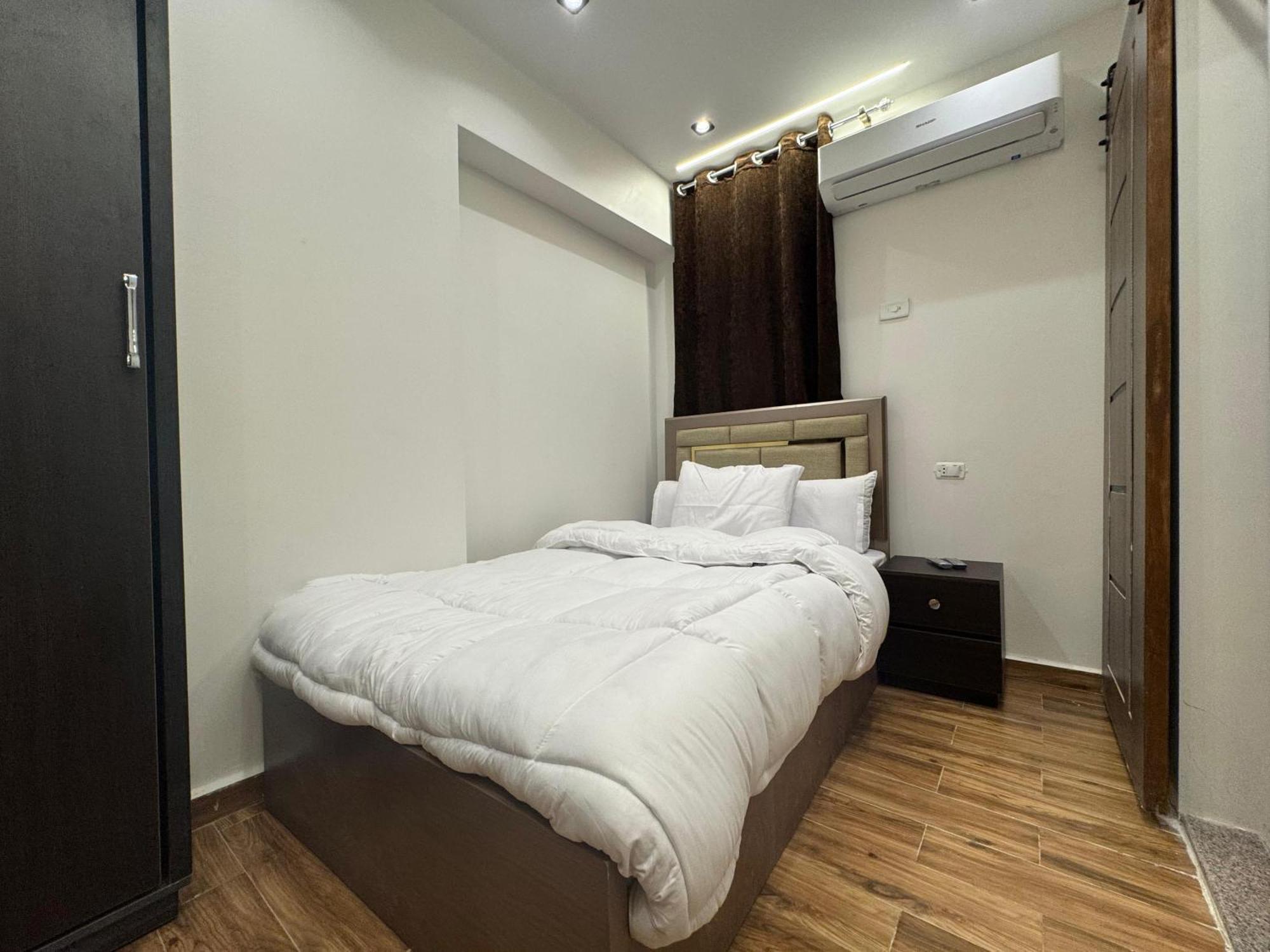 New White Pyramids Inn Ghatati Экстерьер фото