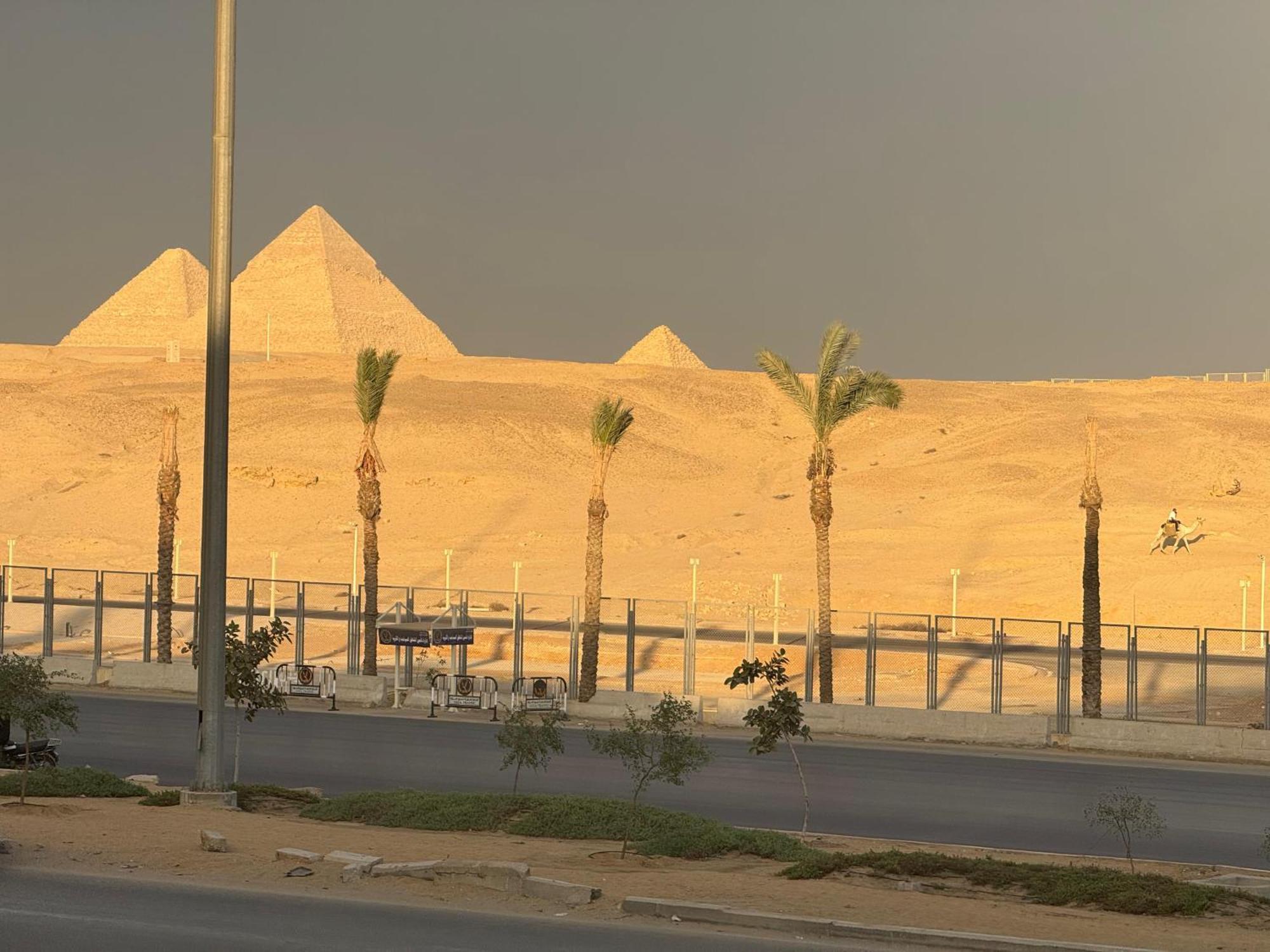 New White Pyramids Inn Ghatati Экстерьер фото