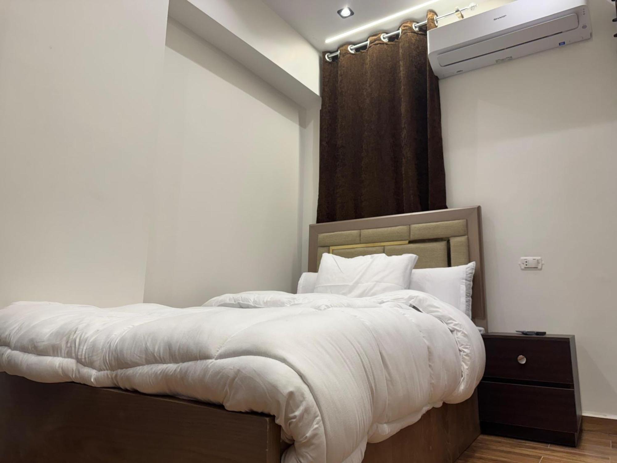 New White Pyramids Inn Ghatati Экстерьер фото