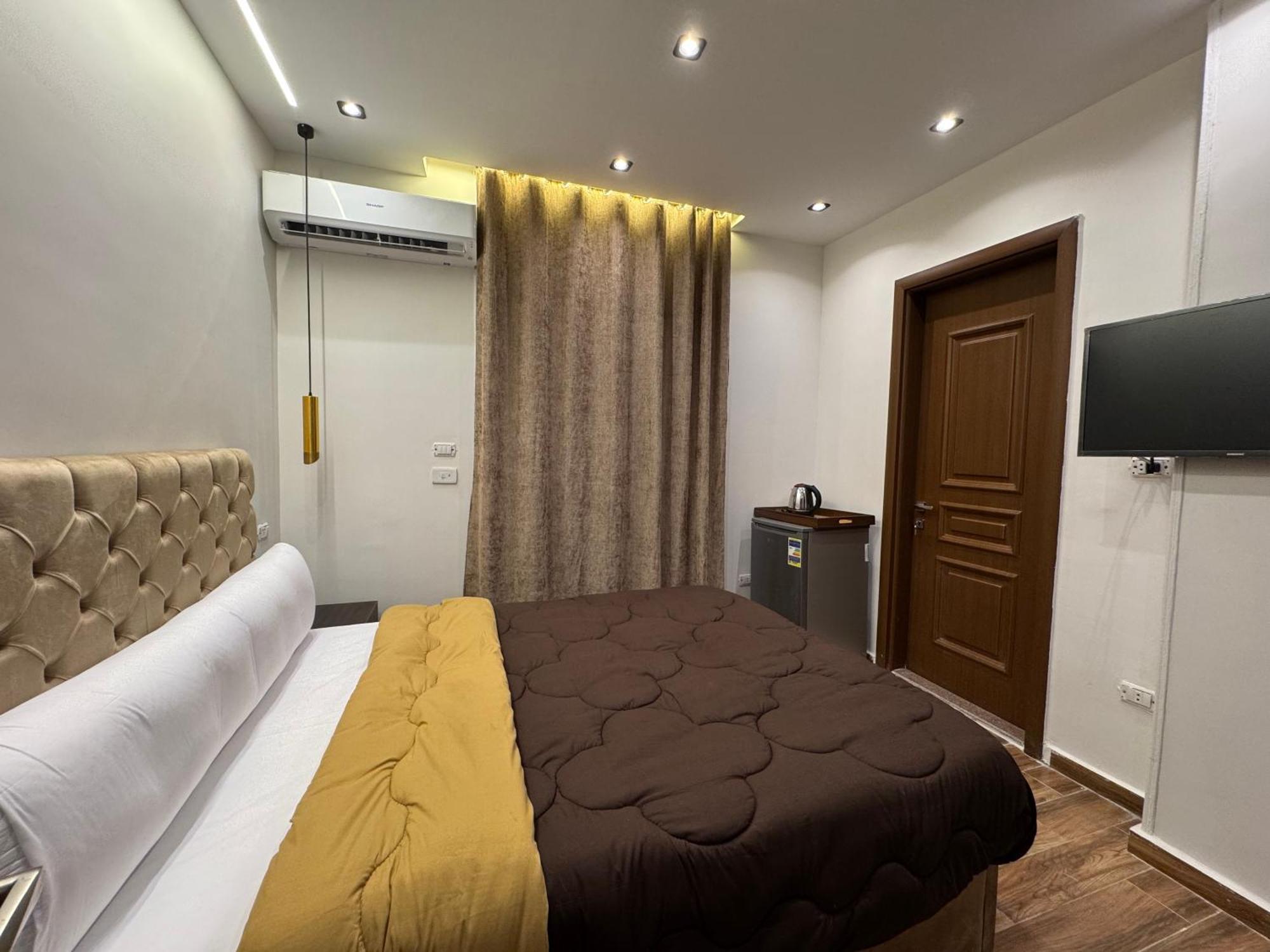 New White Pyramids Inn Ghatati Экстерьер фото